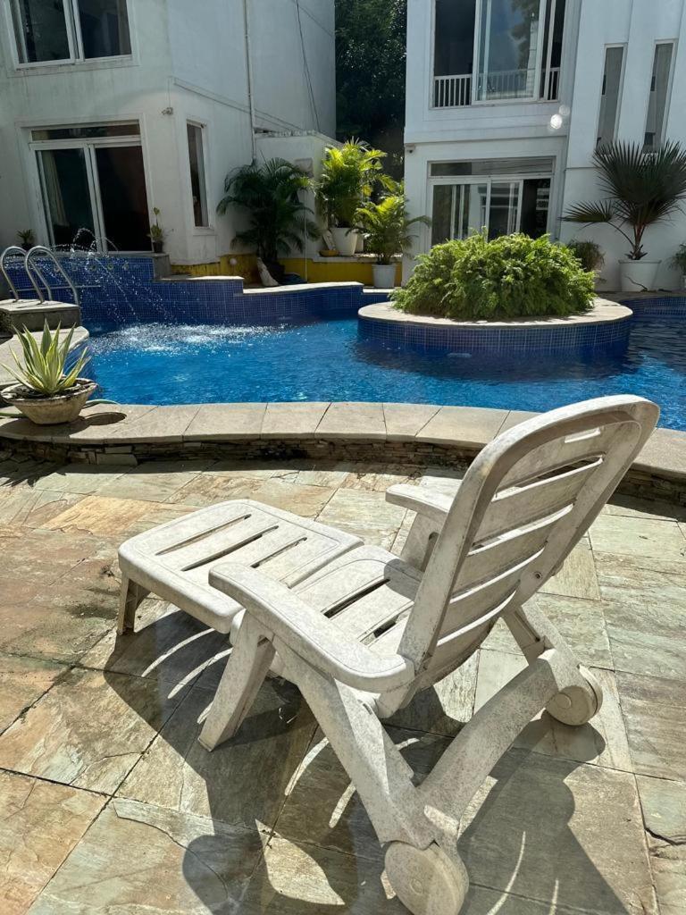 Aguada Villa M - Jia 4 Candolim Goa 3Bhk, Pool Facing, Near Beach, Free Breakfast, Free Wifi And Prime Location מראה חיצוני תמונה